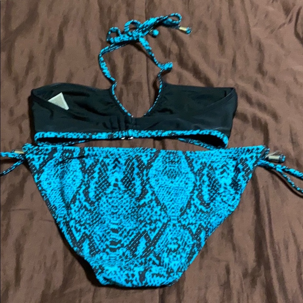 Women’s String Bikini. EUC! - Picture 7 of 8